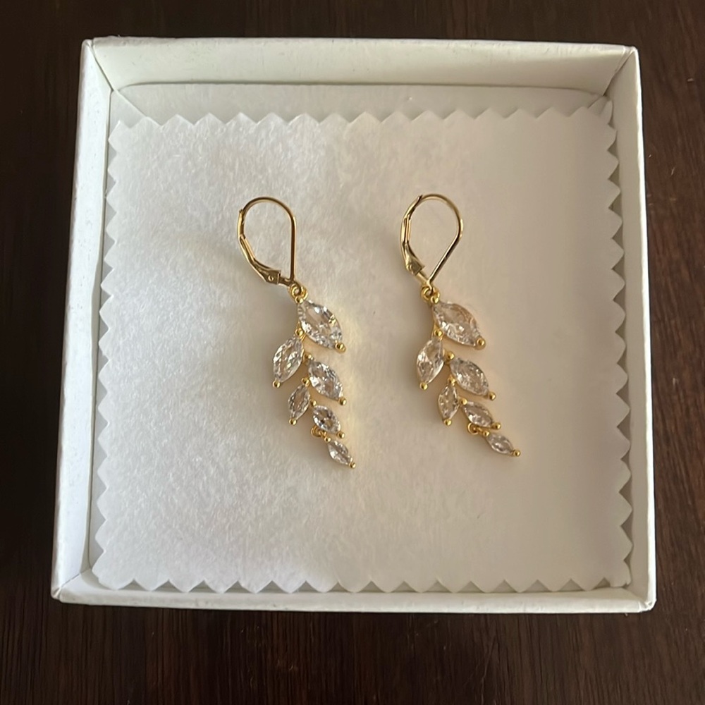 14K Gold Filled Dainty Marquise Diamond Olive Leaf Vine Earrings